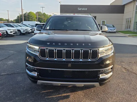 Photos of 2024 Jeep Wagoneer L Series II for sale in Warner Robins, GA at Hyundai Warner Robins