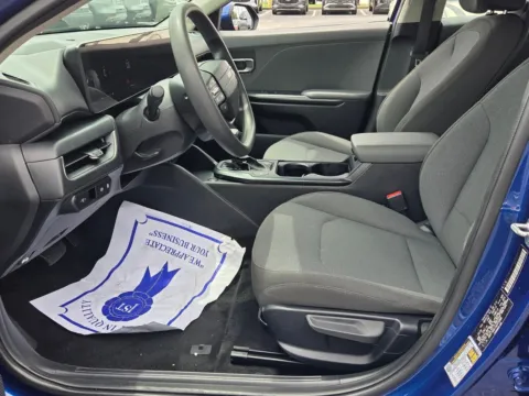 More photos of 2025 Kia K4 LXS at Hyundai Warner Robins, GA