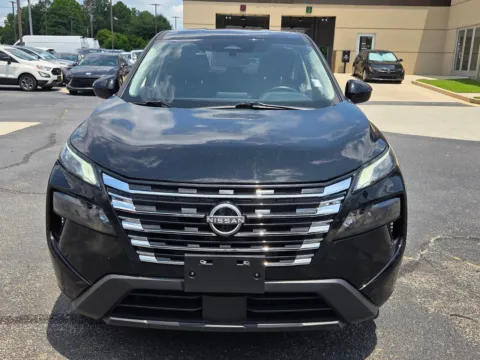 Photos of 2025 Nissan Rogue SV for sale in Warner Robins, GA at Hyundai Warner Robins