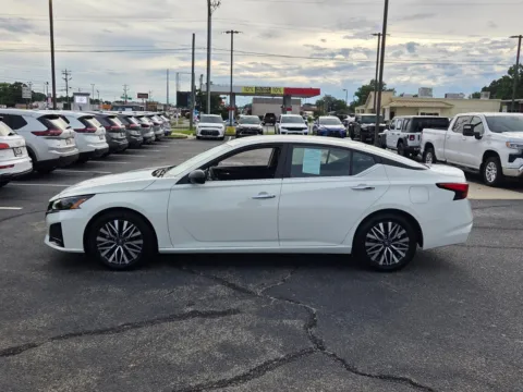 More photos of 2025 Nissan Altima 2.5 SV at Hyundai Warner Robins, GA