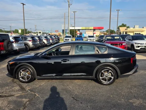More photos of 2025 Kia K4 LXS at Hyundai Warner Robins, GA
