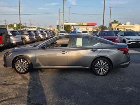More photos of 2025 Nissan Altima 2.5 SV at Hyundai Warner Robins, GA