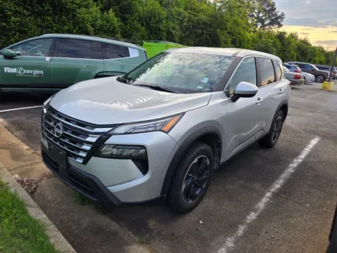 Another view of 2024 Nissan Rogue SV for sale in Warner Robins, GA at Hyundai Warner Robins