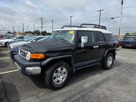 Another view of 2007 Toyota FJ Cruiser for sale in Warner Robins, GA at Hyundai Warner Robins