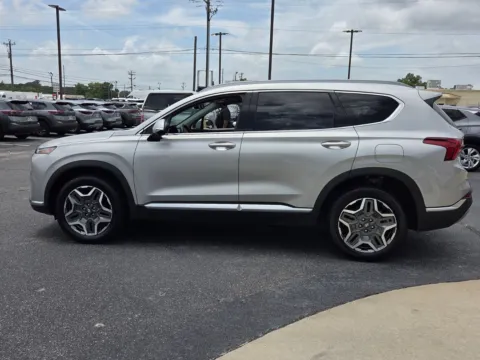 More photos of 2023 Hyundai Santa Fe Plug-In Hybrid Limited at Hyundai Warner Robins, GA
