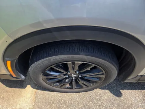 More photos of 2024 Mitsubishi Eclipse Cross LE at Hyundai Warner Robins, GA