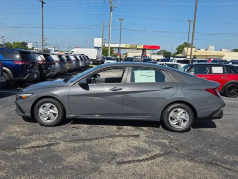 More photos of 2026 Hyundai Elantra SE at Hyundai Warner Robins, GA