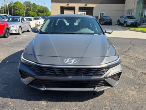 Photos of 2026 Hyundai Elantra SE for sale in Warner Robins, GA at Hyundai Warner Robins