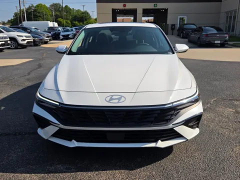 Photos of 2026 Hyundai Elantra Limited for sale in Warner Robins, GA at Hyundai Warner Robins