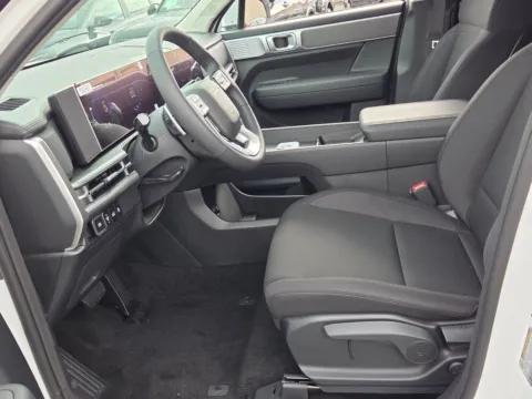 More photos of 2026 Hyundai Santa Fe Hybrid SE at Hyundai Warner Robins, GA