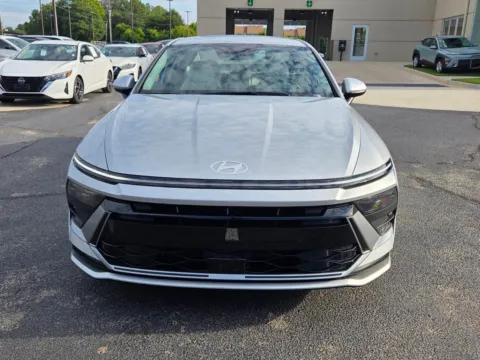 Photos of 2026 Hyundai Sonata Hybrid Blue for sale in Warner Robins, GA at Hyundai Warner Robins