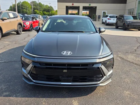 Photos of 2026 Hyundai Sonata Hybrid Blue for sale in Warner Robins, GA at Hyundai Warner Robins