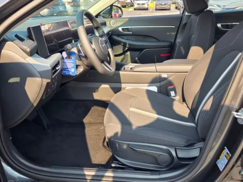 More photos of 2026 Hyundai Sonata Hybrid Blue at Hyundai Warner Robins, GA