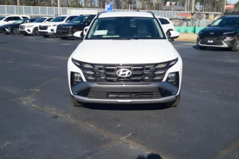 Photos of 2026 Hyundai Tucson Hybrid SEL for sale in Warner Robins, GA at Hyundai Warner Robins
