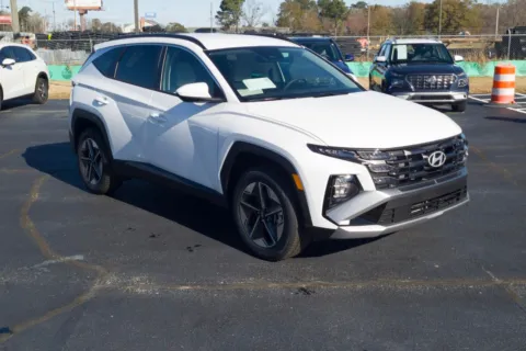 Another view of 2026 Hyundai Tucson Hybrid SEL for sale in Warner Robins, GA at Hyundai Warner Robins