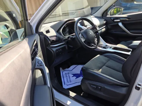 More photos of 2024 Mitsubishi Eclipse Cross SE at Hyundai Warner Robins, GA