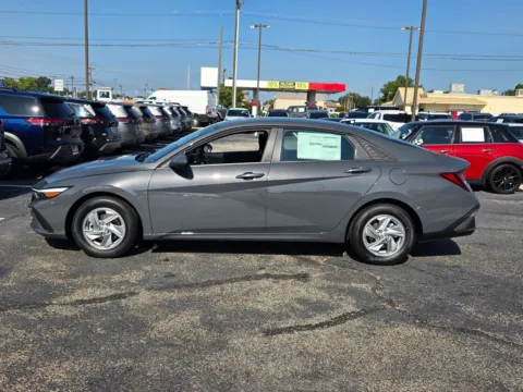 More photos of 2026 Hyundai Elantra SE at Hyundai Warner Robins, GA