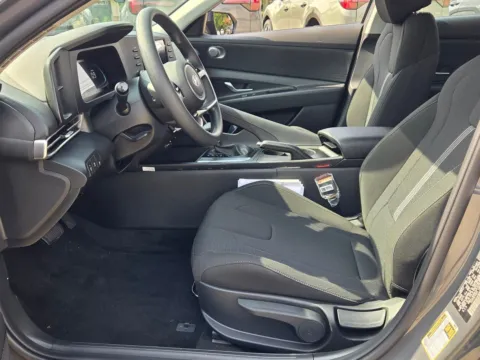 More photos of 2026 Hyundai Elantra SE at Hyundai Warner Robins, GA