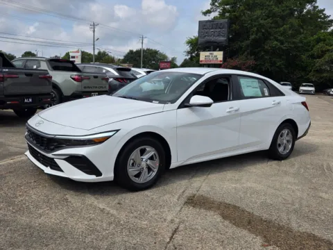 Another view of 2026 Hyundai Elantra SE for sale in Warner Robins, GA at Hyundai Warner Robins
