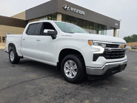 White 2025 Chevrolet Silverado 1500 LT for sale in Warner Robins, GA