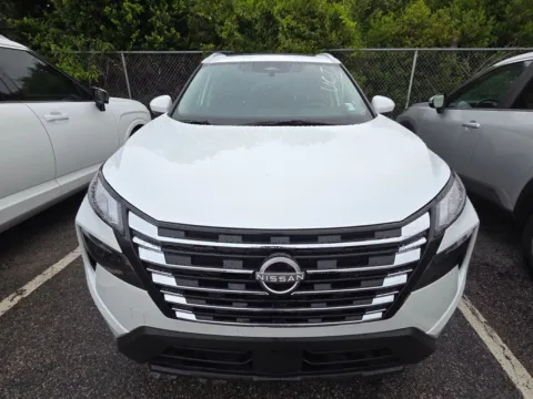 Photos of 2025 Nissan Rogue SV for sale in Warner Robins, GA at Hyundai Warner Robins