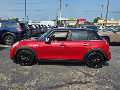 More photos of 2016 MINI Cooper S at Hyundai Warner Robins, GA