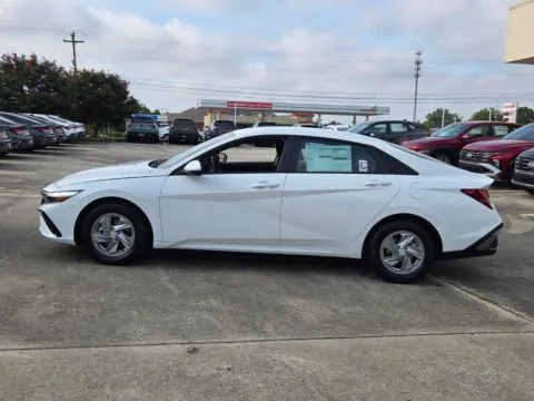 More photos of 2026 Hyundai Elantra SE at Hyundai Warner Robins, GA