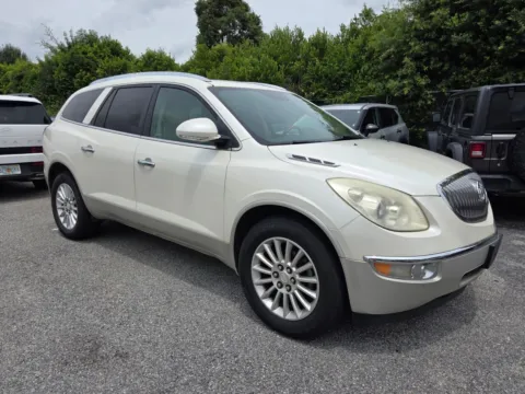 White 2012 Buick Enclave Leather Group for sale in Warner Robins, GA