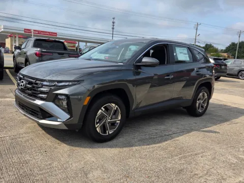 Another view of 2026 Hyundai Tucson Hybrid Blue SE for sale in Warner Robins, GA at Hyundai Warner Robins