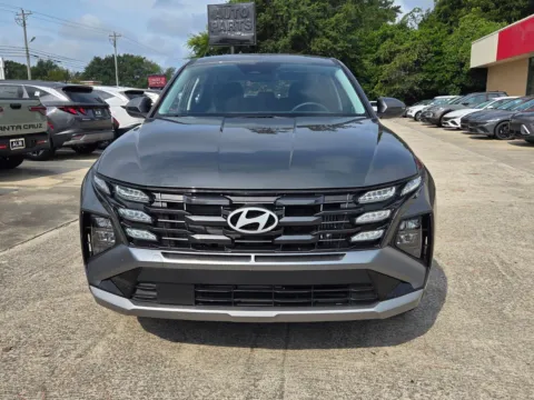 Photos of 2026 Hyundai Tucson Hybrid Blue SE for sale in Warner Robins, GA at Hyundai Warner Robins