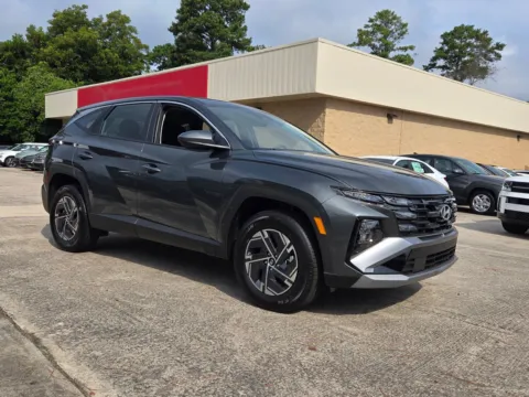 Gray 2026 Hyundai Tucson Hybrid Blue SE for sale in Warner Robins, GA