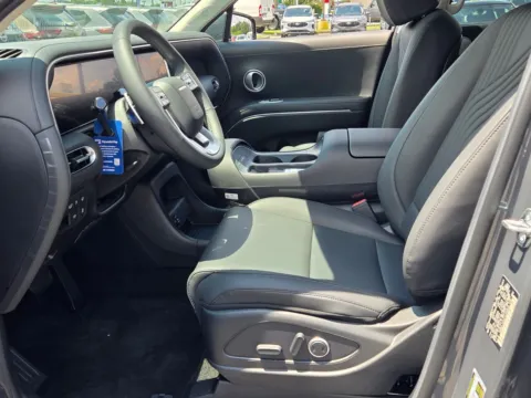 More photos of 2026 Hyundai Palisade Hybrid Blue SEL at Hyundai Warner Robins, GA