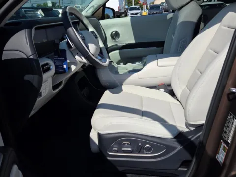 More photos of 2026 Hyundai Palisade Calligraphy at Hyundai Warner Robins, GA
