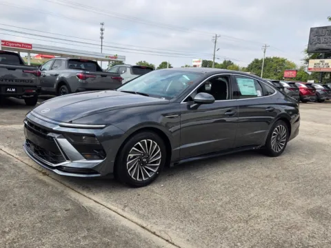 Another view of 2026 Hyundai Sonata Hybrid SEL for sale in Warner Robins, GA at Hyundai Warner Robins