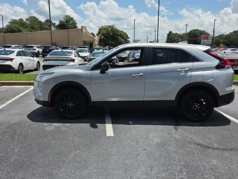 More photos of 2026 Toyota Corolla Cross XLE at Hyundai Warner Robins, GA