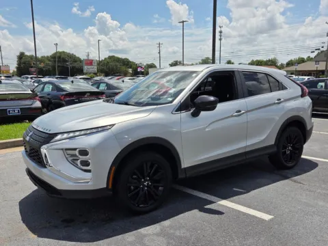 More photos of 2026 Toyota Corolla Cross XLE at Hyundai Warner Robins, GA