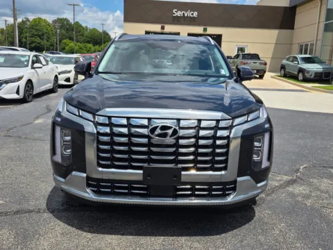 Photos of 2024 Hyundai Palisade Calligraphy for sale in Warner Robins, GA at Hyundai Warner Robins