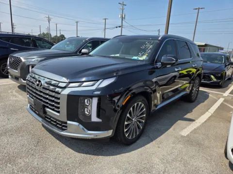 Another view of 2024 Hyundai Palisade Calligraphy for sale in Warner Robins, GA at Hyundai Warner Robins