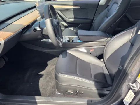 More photos of 2023 Tesla Model 3 Long Range at Hyundai Warner Robins, GA