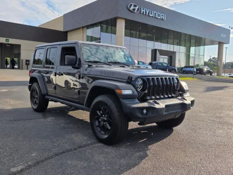 Gray 2020 Jeep Wrangler Unlimited Sport for sale in Warner Robins, GA