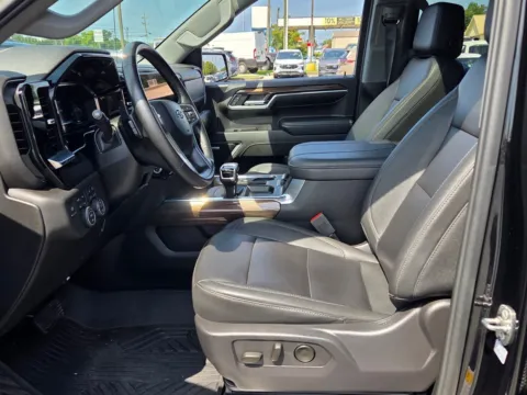 More photos of 2024 Chevrolet Silverado 1500 RST at Hyundai Warner Robins, GA
