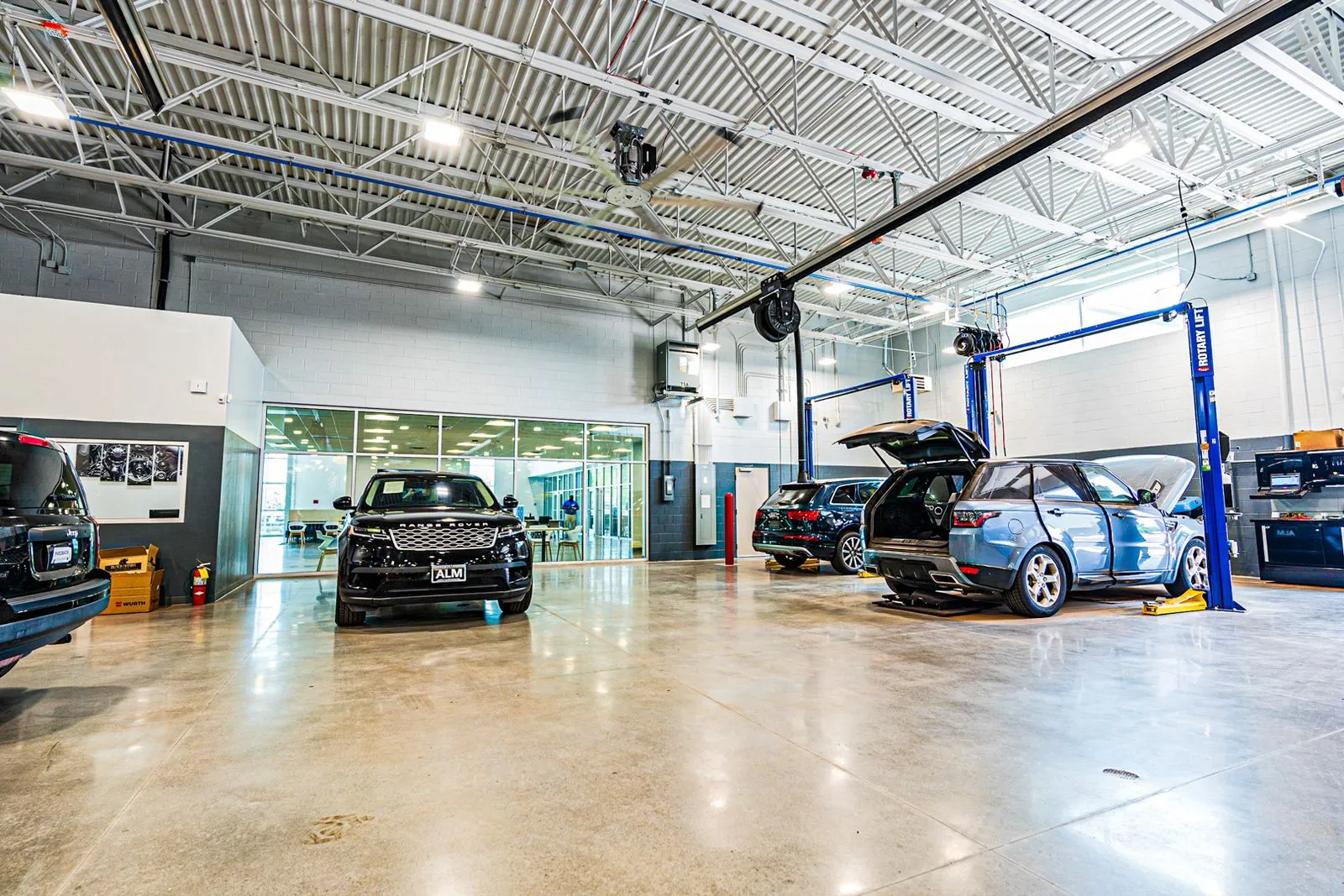 2024 Chrysler Pacifica PHEV Select - Photo 66