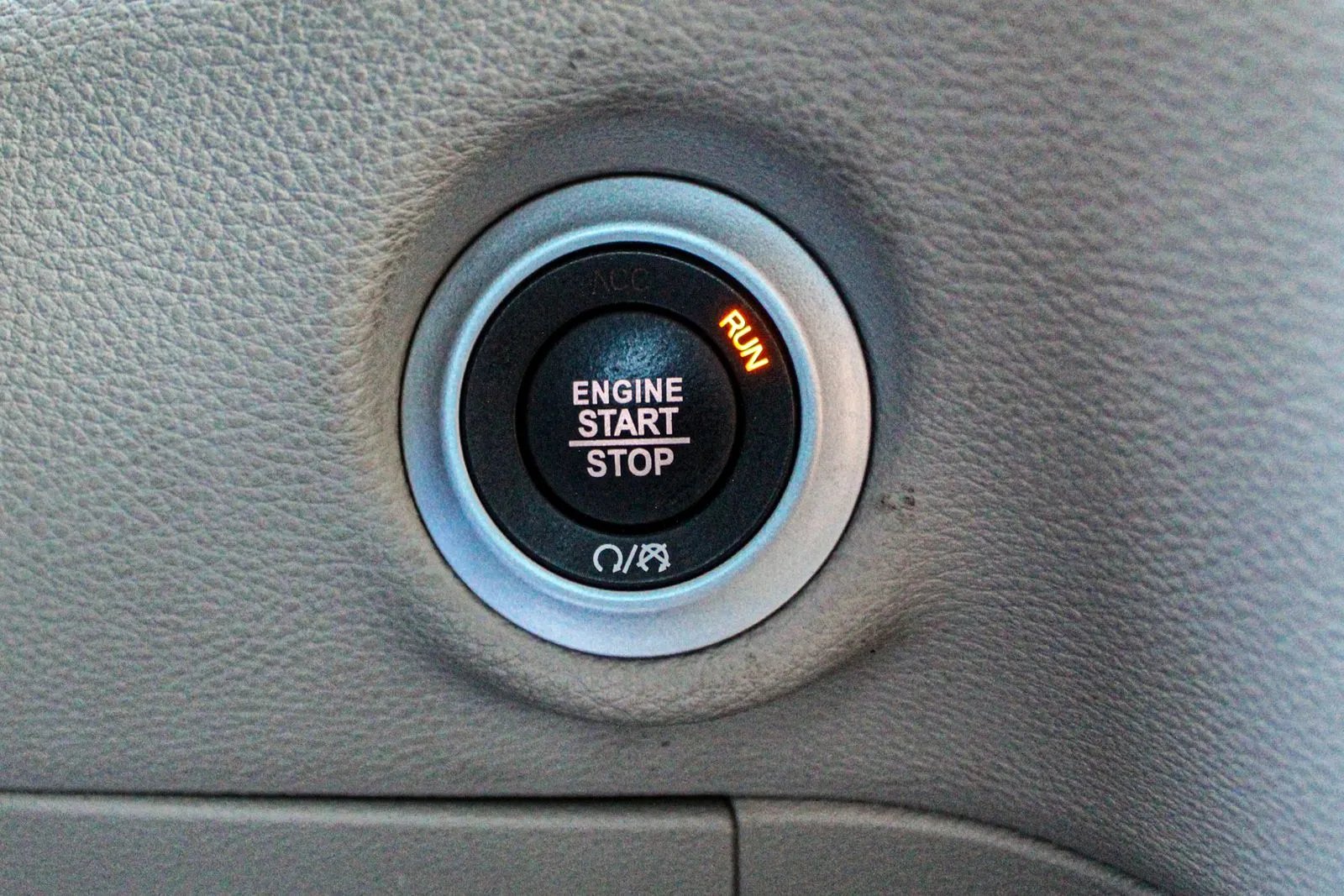 2024 Chrysler Pacifica PHEV Select - Photo 26