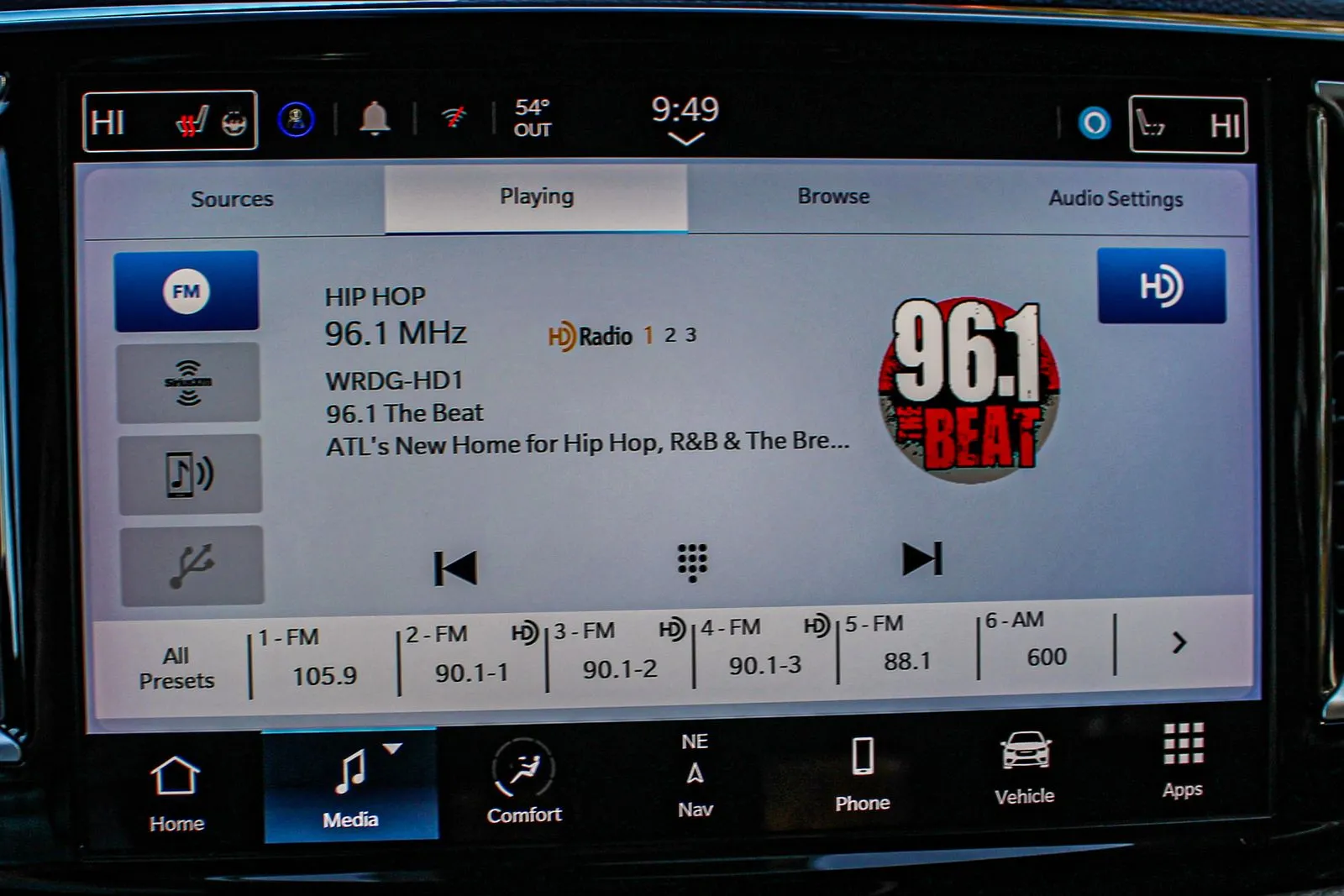 2024 Chrysler Pacifica PHEV Select - Photo 32