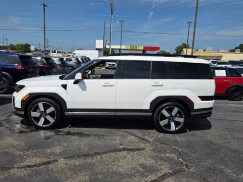 More photos of 2025 Hyundai Santa Fe Limited at Hyundai Warner Robins, GA