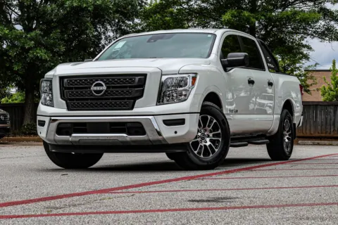 Photos of 2024 Nissan Titan SV for sale in Warner Robins, GA at Hyundai Warner Robins