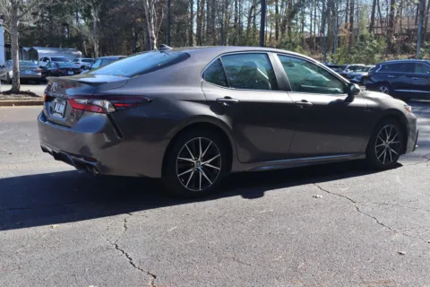 More photos of 2024 Toyota Camry SE at Hyundai Warner Robins, GA