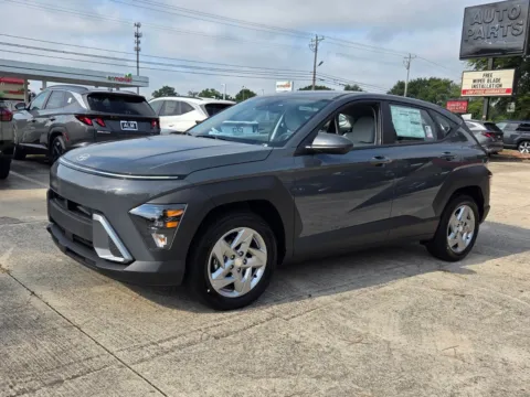 Another view of 2027 Hyundai Kona SE for sale in Warner Robins, GA at Hyundai Warner Robins