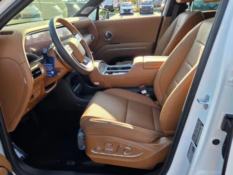 More photos of 2027 Hyundai Palisade Hybrid Calligraphy at Hyundai Warner Robins, GA