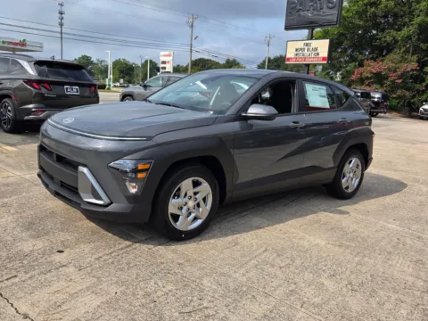 Another view of 2027 Hyundai Kona SE for sale in Warner Robins, GA at Hyundai Warner Robins